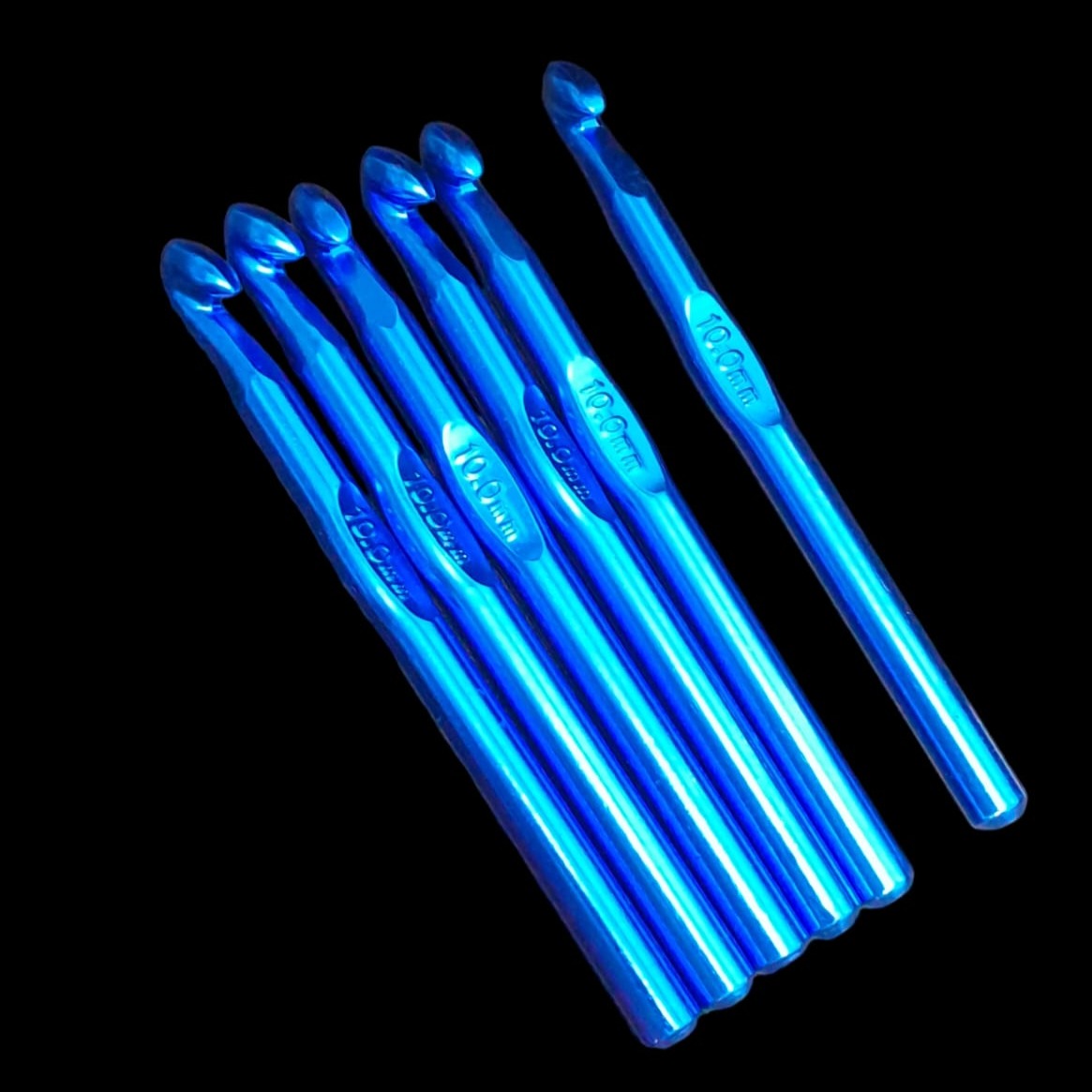 Knitting Needle - 10.0mm