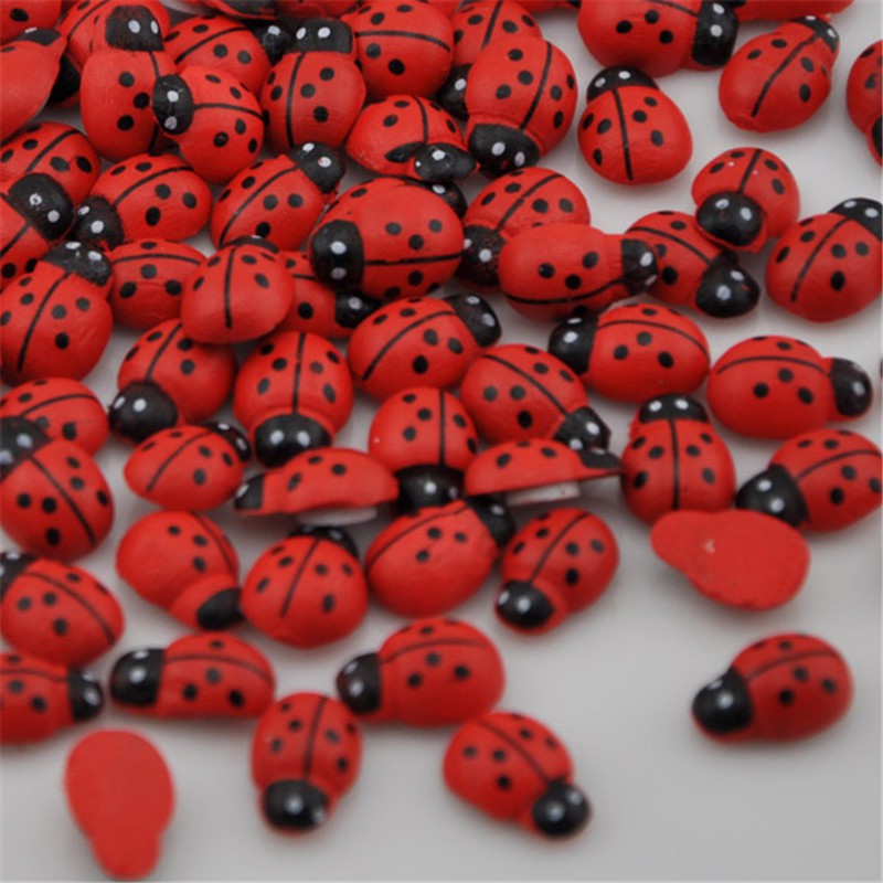 Small Wooden Charm - Lady Bug - 10g