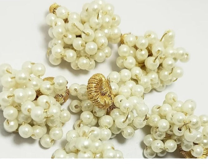 Small pearl bead bunch - set of 10