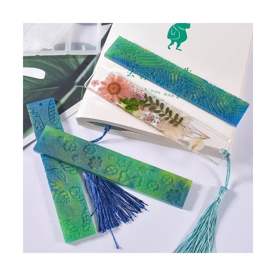 Textured Bookmark Mold Bestow Charms