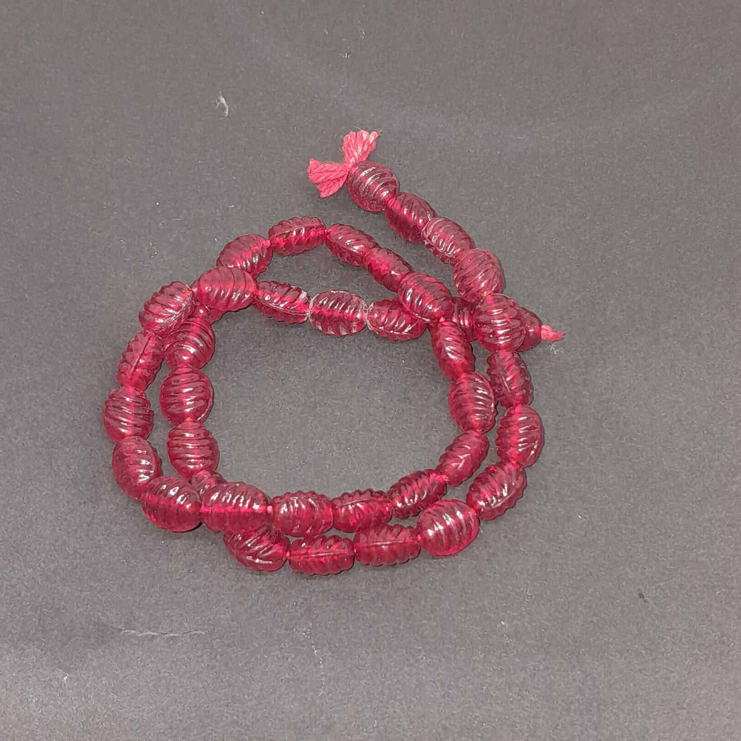 BHIVE Pattern Glass Beads