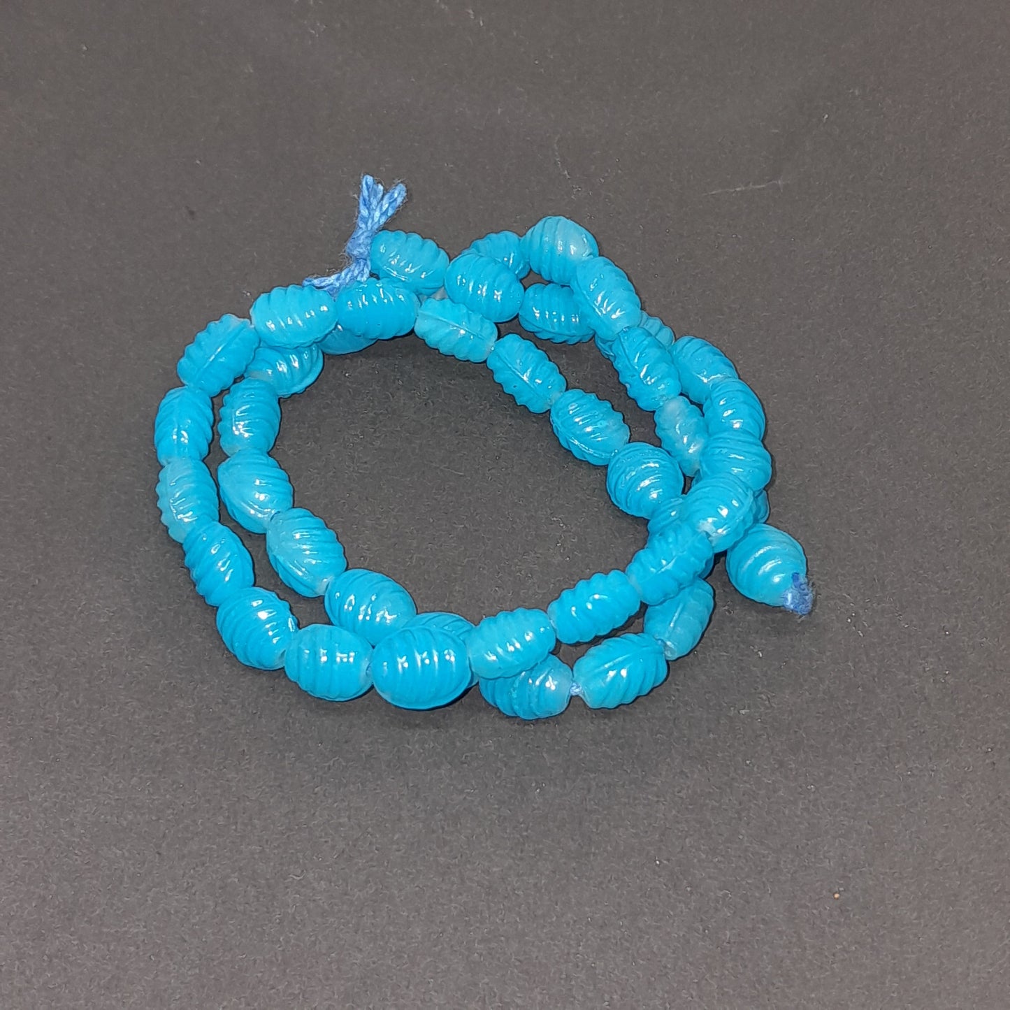 BHIVE Pattern Glass Beads