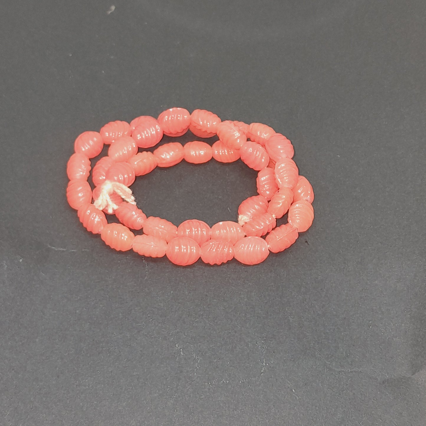 BHIVE Pattern Glass Beads