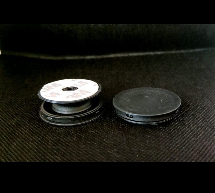 Pop Socket MDF Bases | Set of 2 Basic Pop Sockets | Black and White Pop Socket Bestow Charms