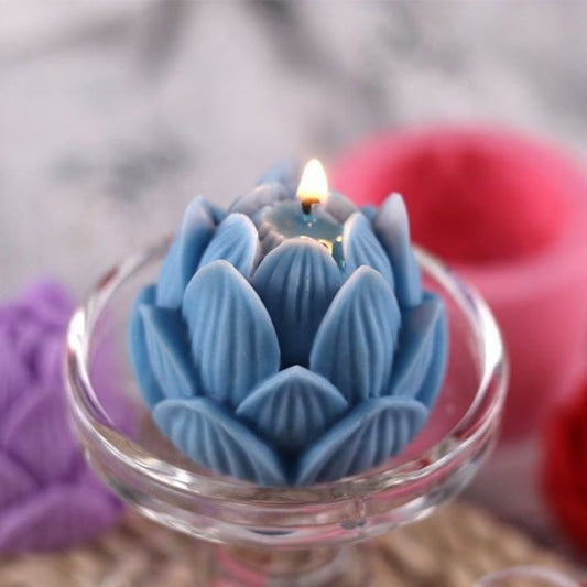 Lotus Candle