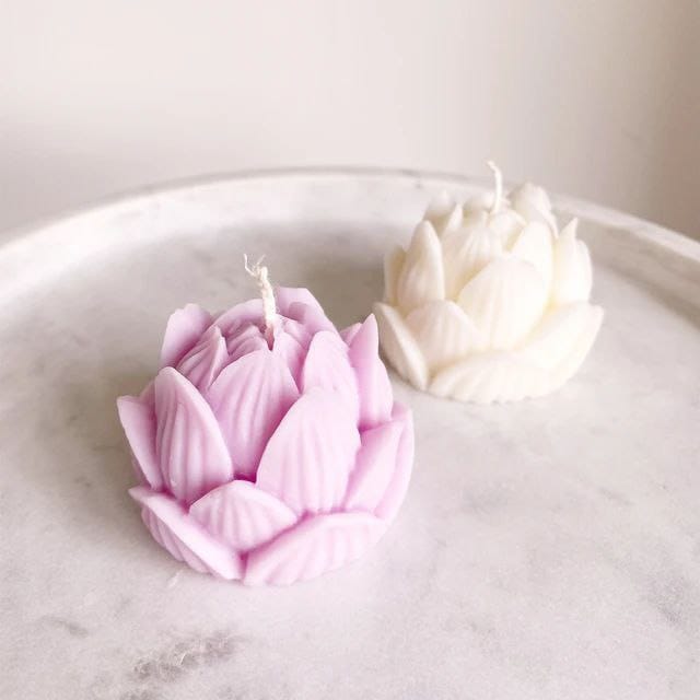 Lotus Candle