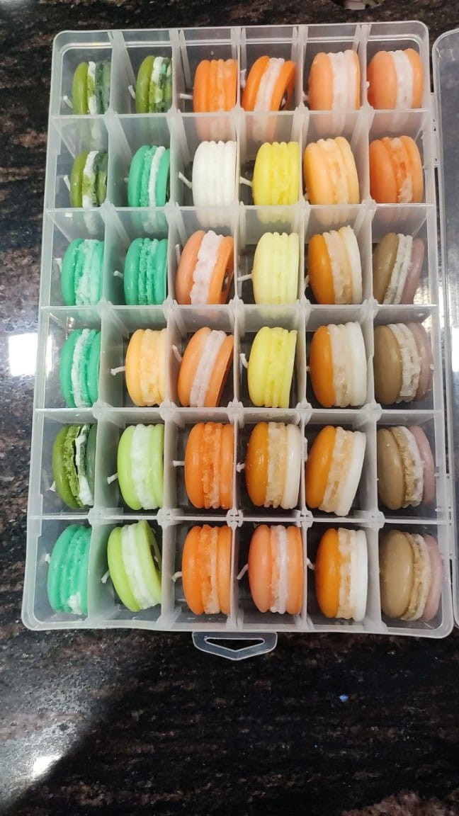 Macroon Candles - set of 6