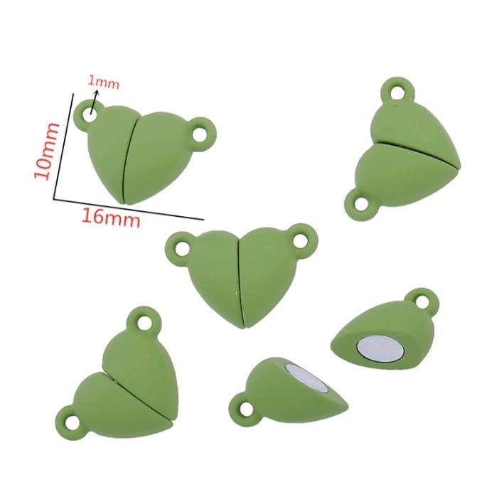 Magnetic heart pendant