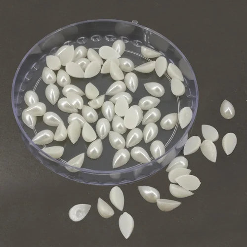 Pearl flat tear beads - 0.8cm