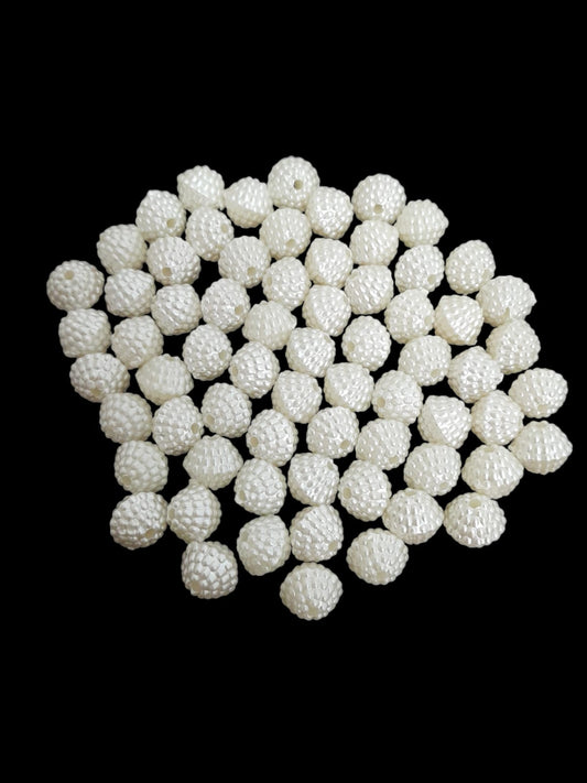 Round designed pearl beads - 15mm