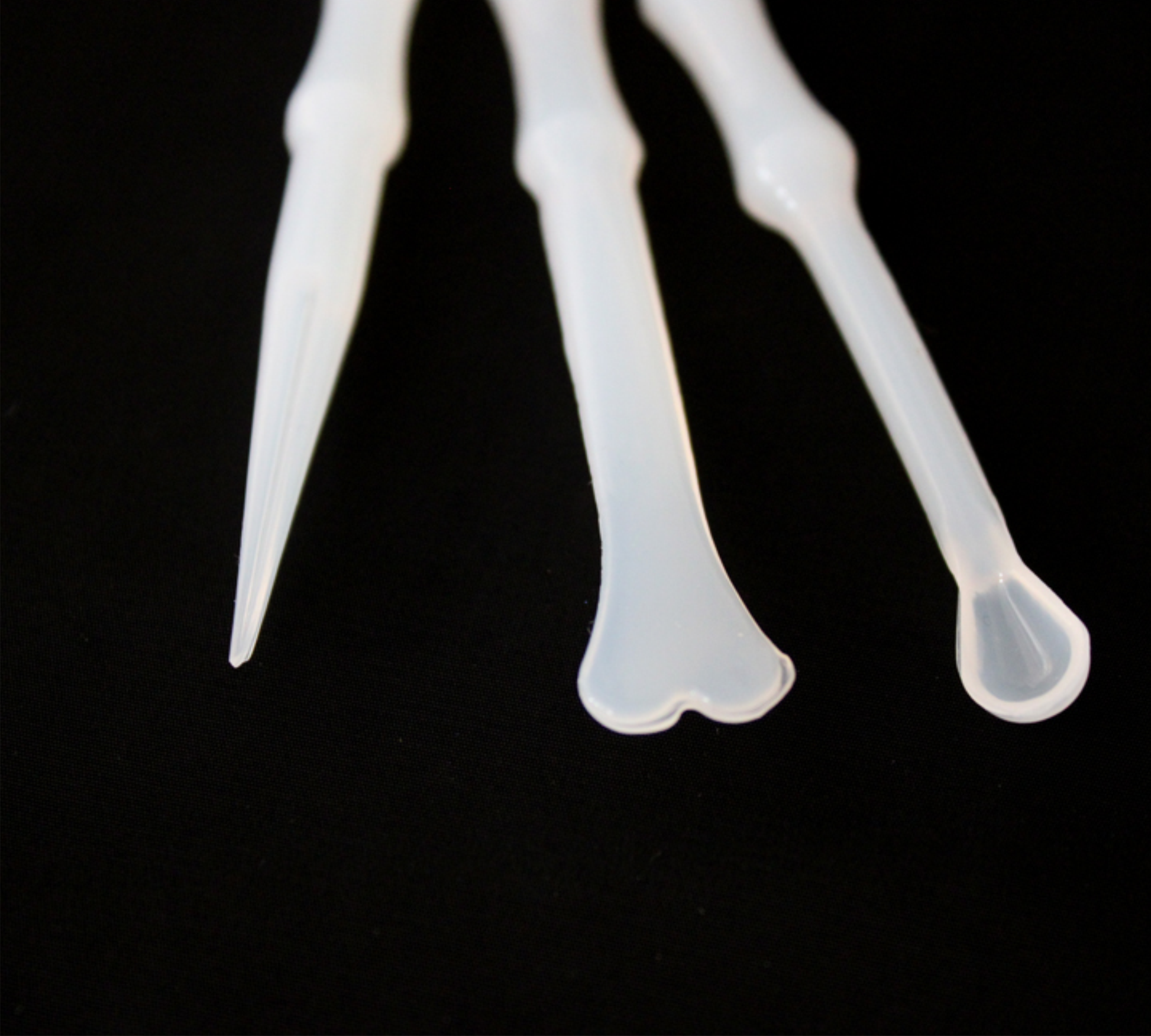 Bestow Charms - Resin Mixing Set  - Silicone Mixing cup, Spoon, Spatula, Picker