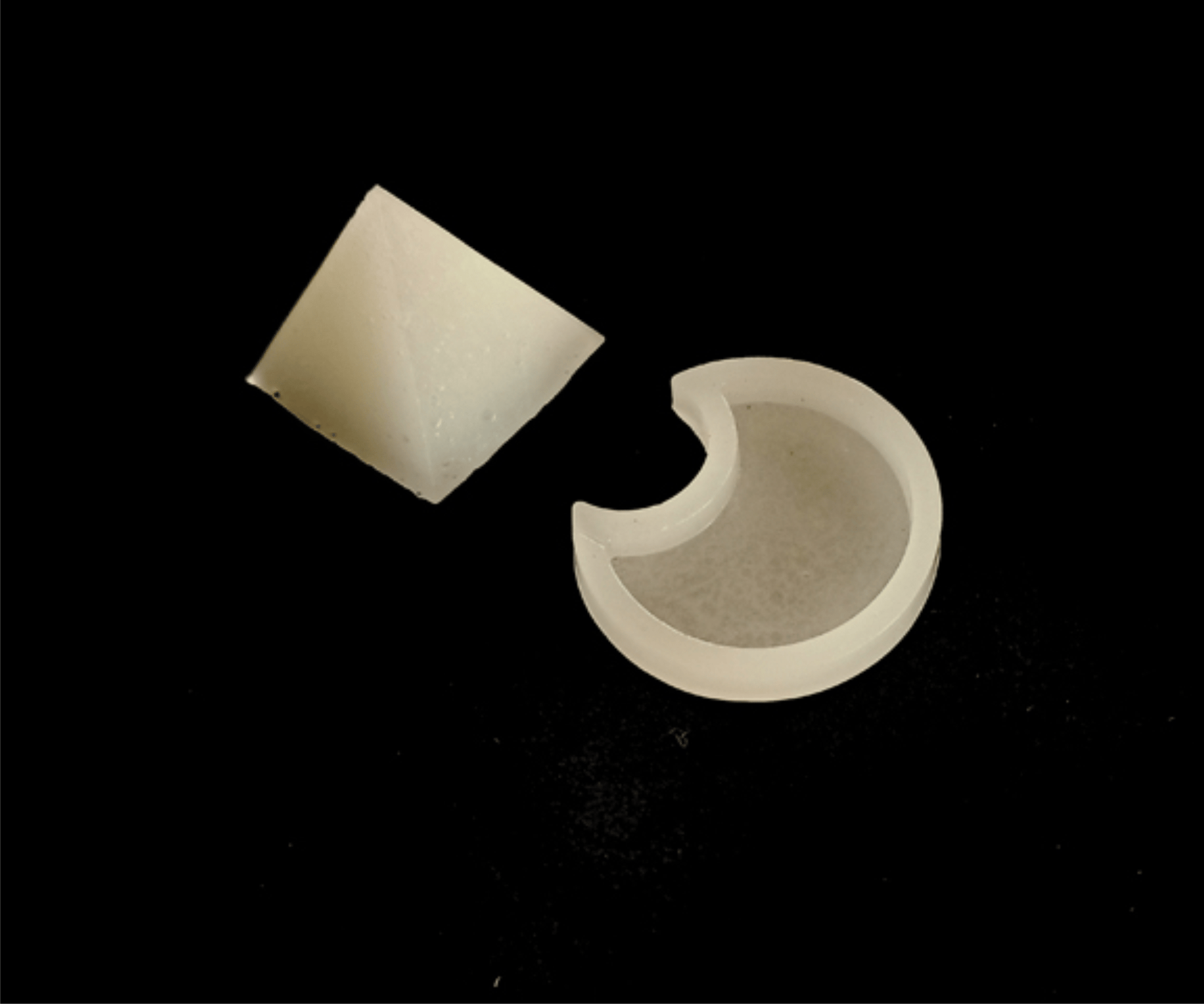 White - Blue Glow in Dark Light for Resin Art Bestow Charms